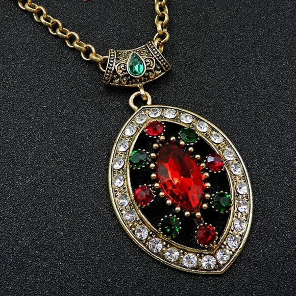 Multicolored Rhinestone Necklace - Picture 3 of 4